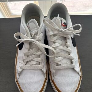 Nike Women’s White Sneakers with Black Swoosh and Brown Trim